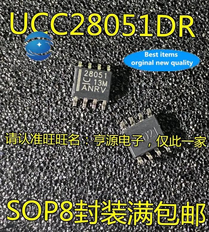 10pcs 100%   UCC28051 UCC28051..